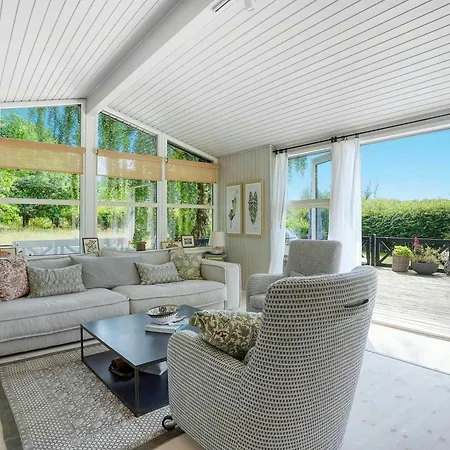 Summer House Idyll Near Forest And Vakantiehuis *