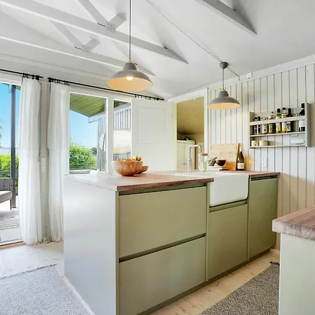 Vakantiehuis Summer House Idyll Near Forest And Hornbæk