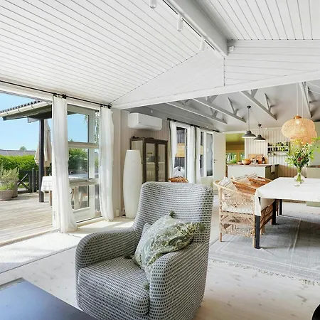 Summer House Idyll Near Forest And *